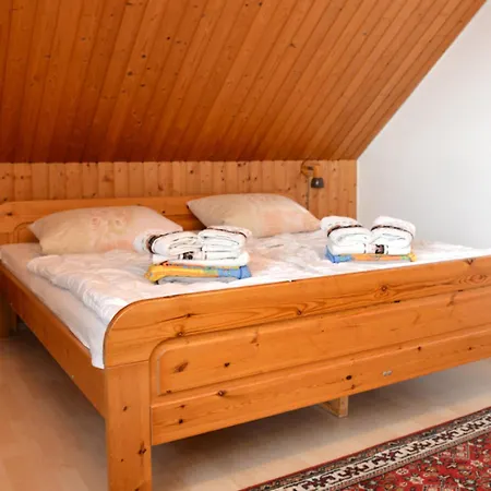 アパート 91 Whg C 25 In